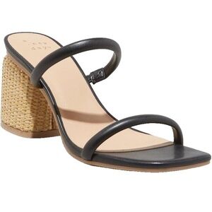 Strappy Black Sandals sz10